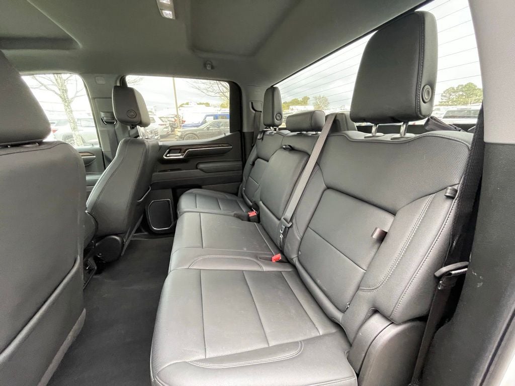 2025 GMC Sierra 1500 SLT *Full Trailering Pkg & Preferred Equip. Grp
