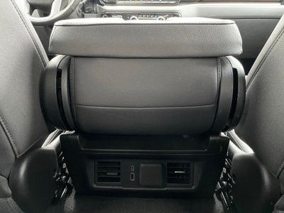 2025 GMC Sierra 1500 SLT *Full Trailering Pkg & Preferred Equip. Grp