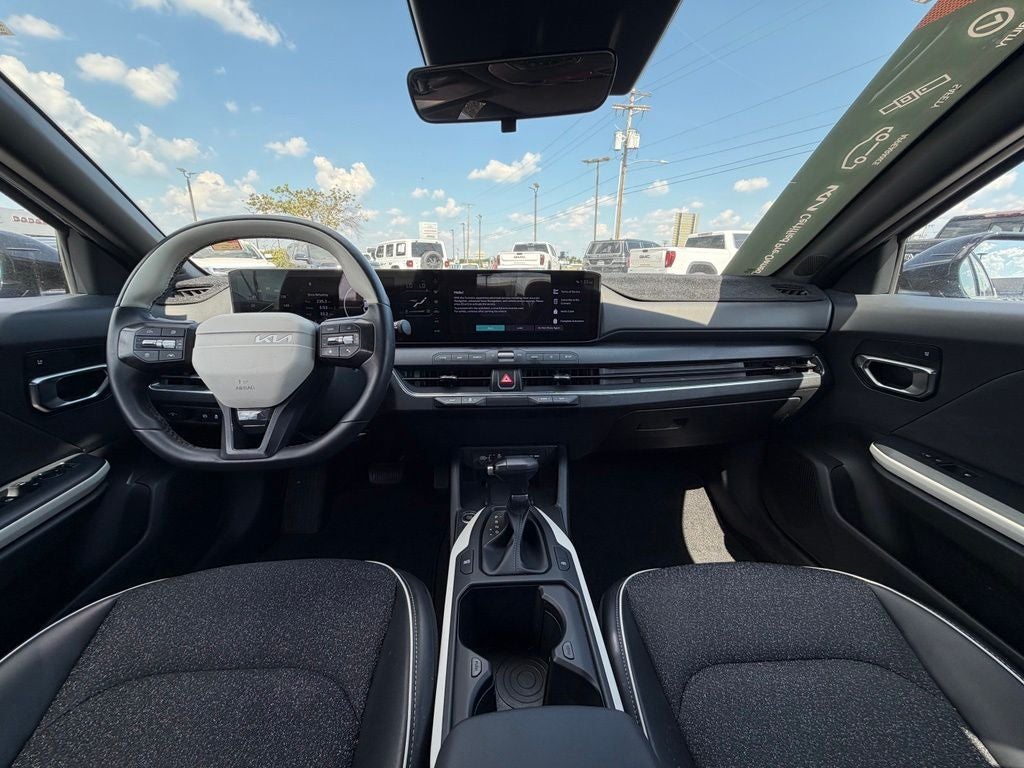 2025 Kia K4 GT-Line *Certified Pre-Owned/SunRoof Pkg