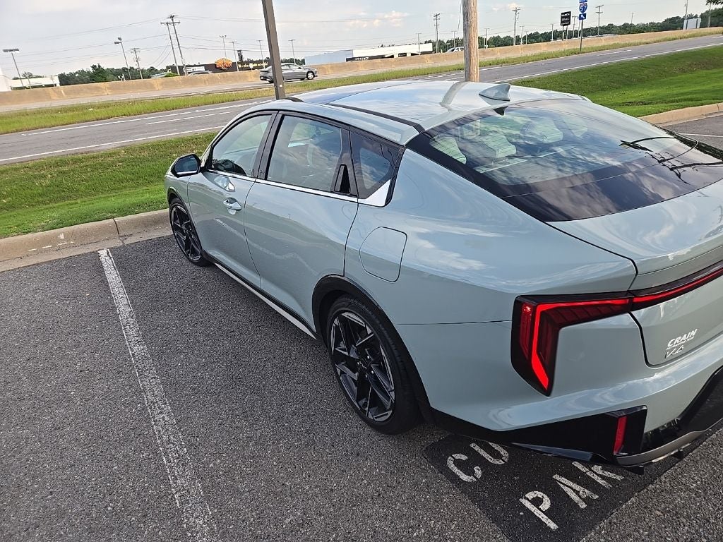 2025 Kia K4 GT-Line