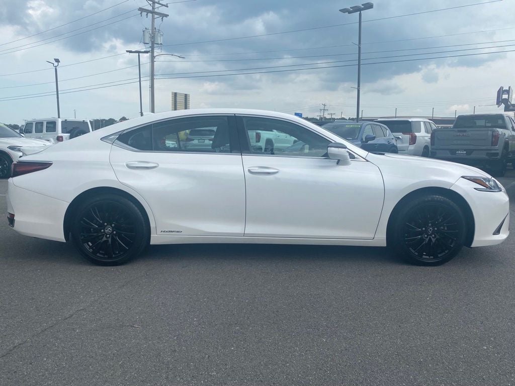 2021 Lexus ES 300h