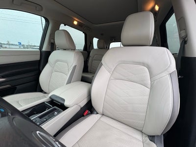 2022 Nissan Pathfinder Platinum