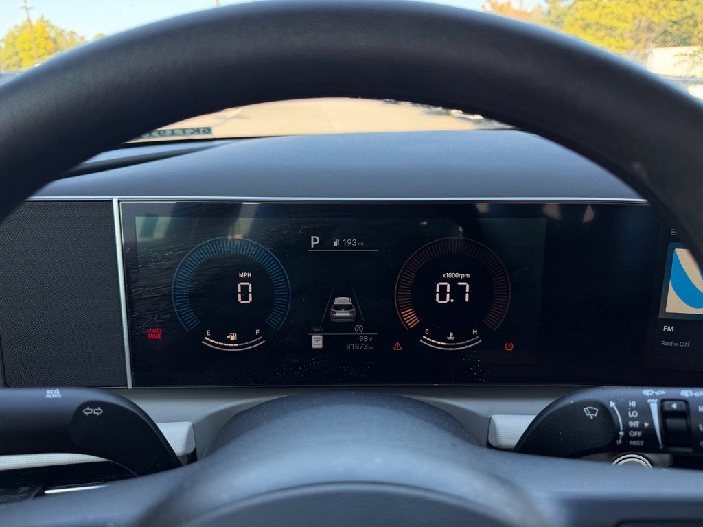 2025 Hyundai TUCSON SE