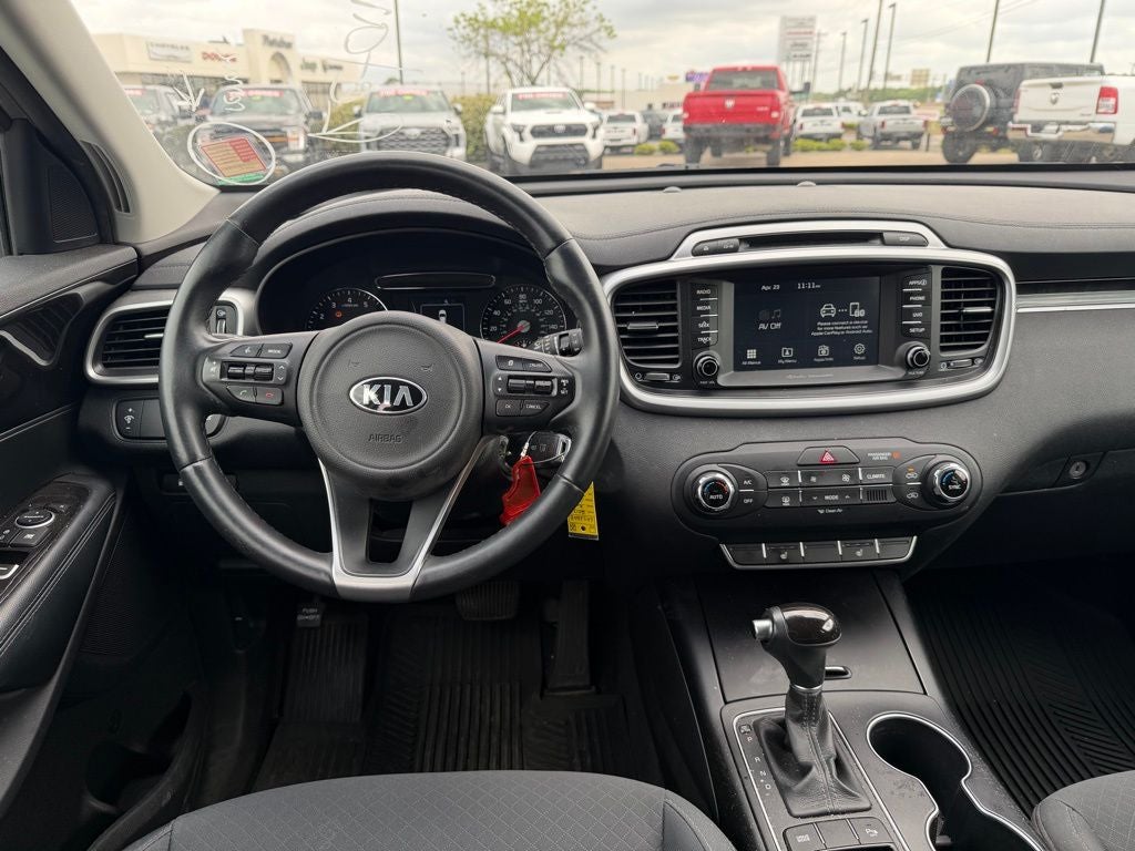 2017 Kia Sorento LX