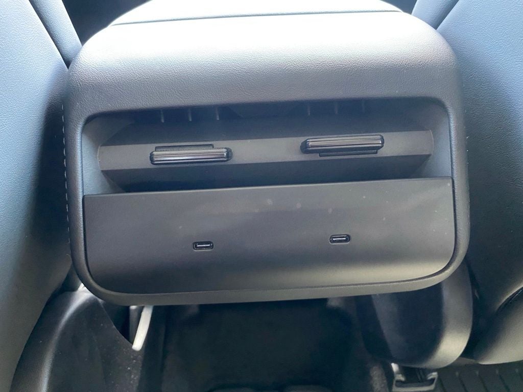 2026 Tesla Model Y Base