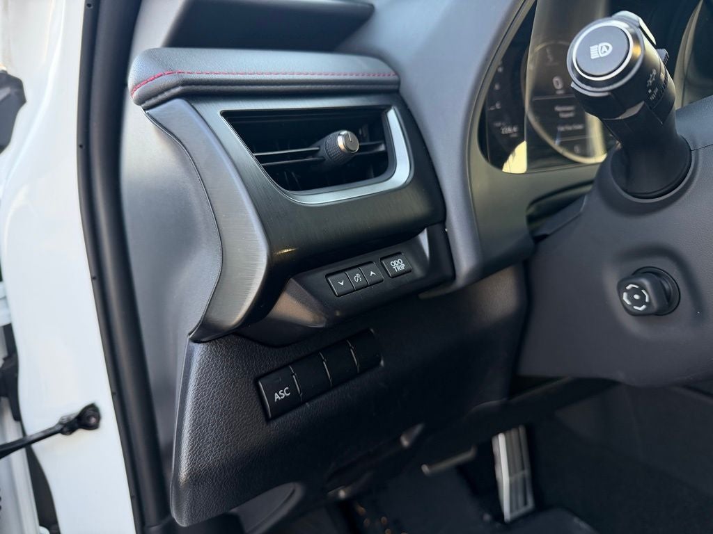 2019 Lexus UX 200 F SPORT