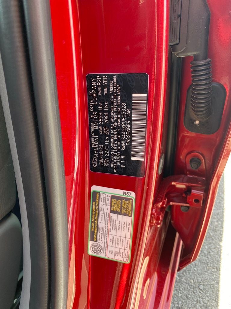 2023 Hyundai ELANTRA SEL