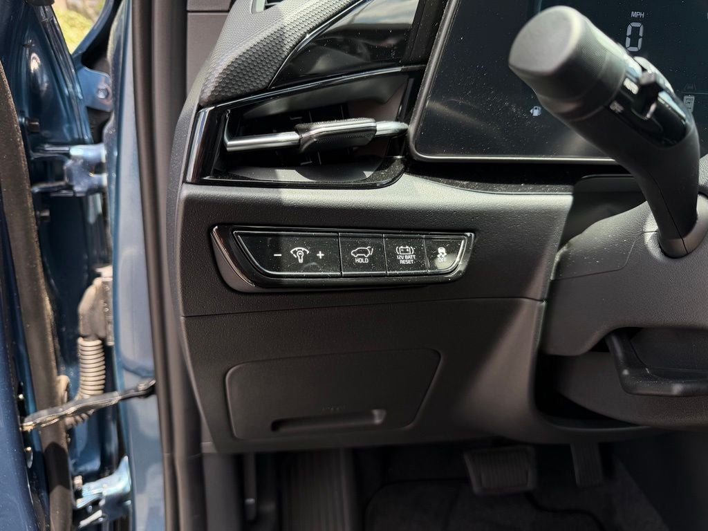 2025 Kia Niro SX
