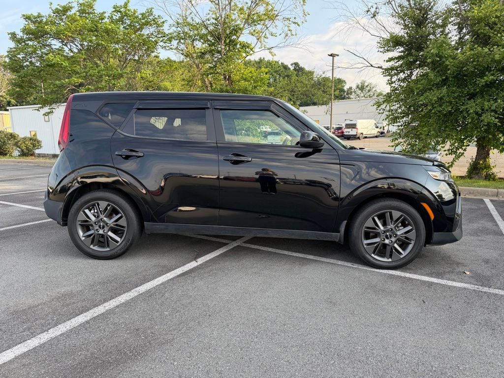 2022 Kia Soul EX
