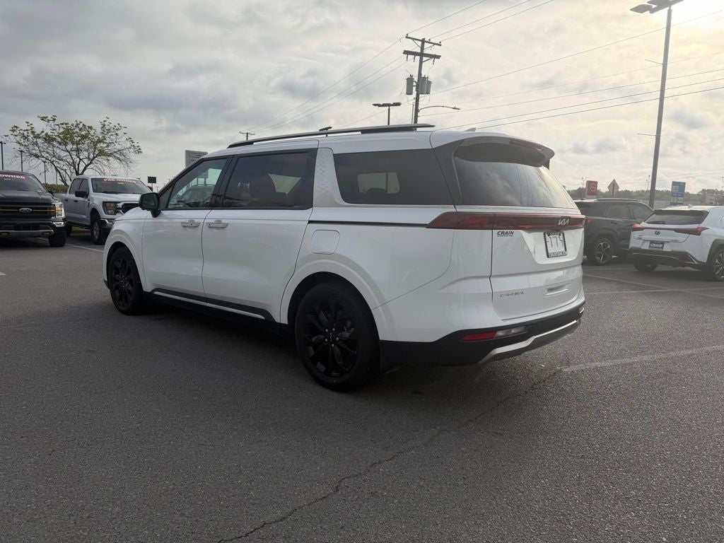 2024 Kia Carnival SX
