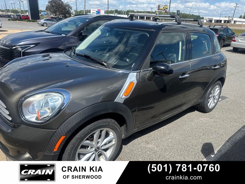 2014 MINI Cooper Countryman Base