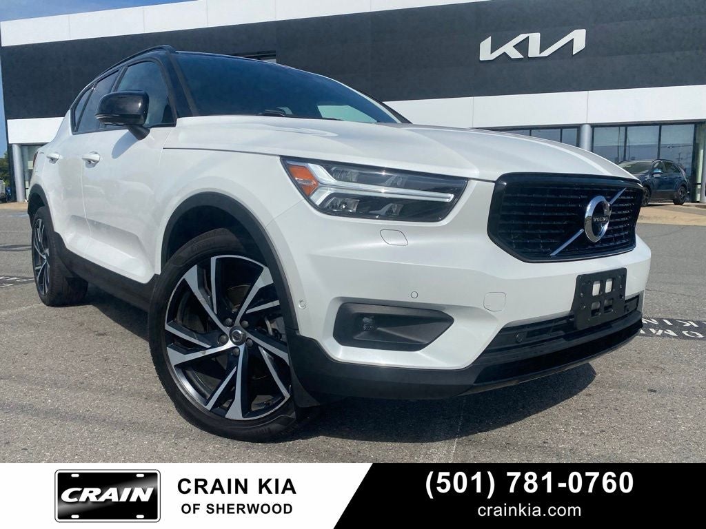 2021 Volvo XC40 R-Design *Advanced Package/Climate Package