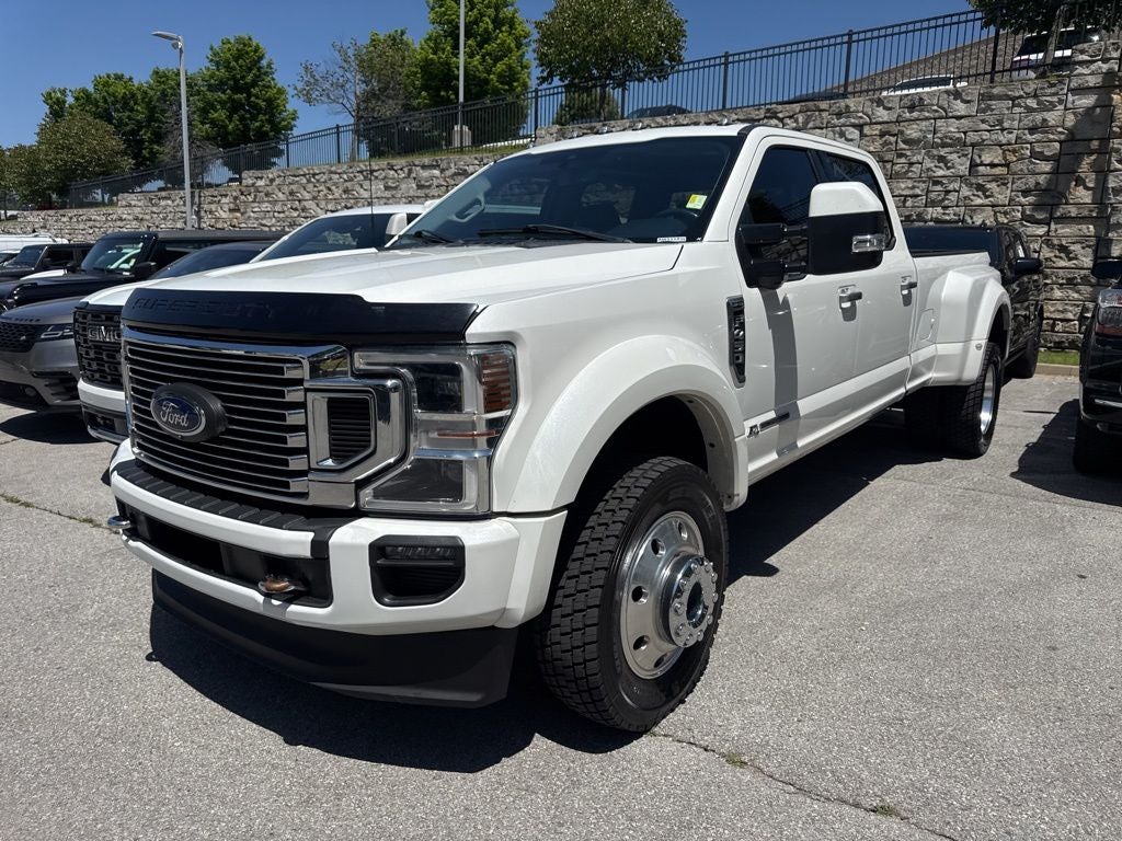 2022 Ford F-450SD Limited