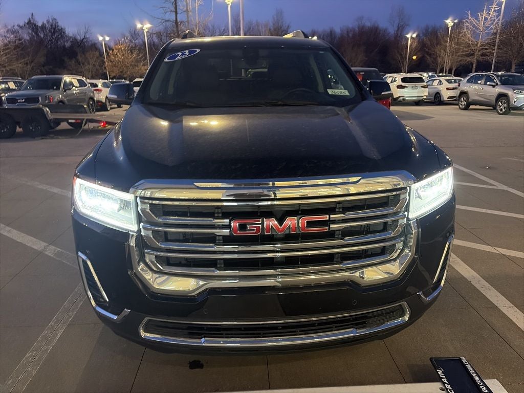2023 GMC Acadia SLT CLEAN CARFAX