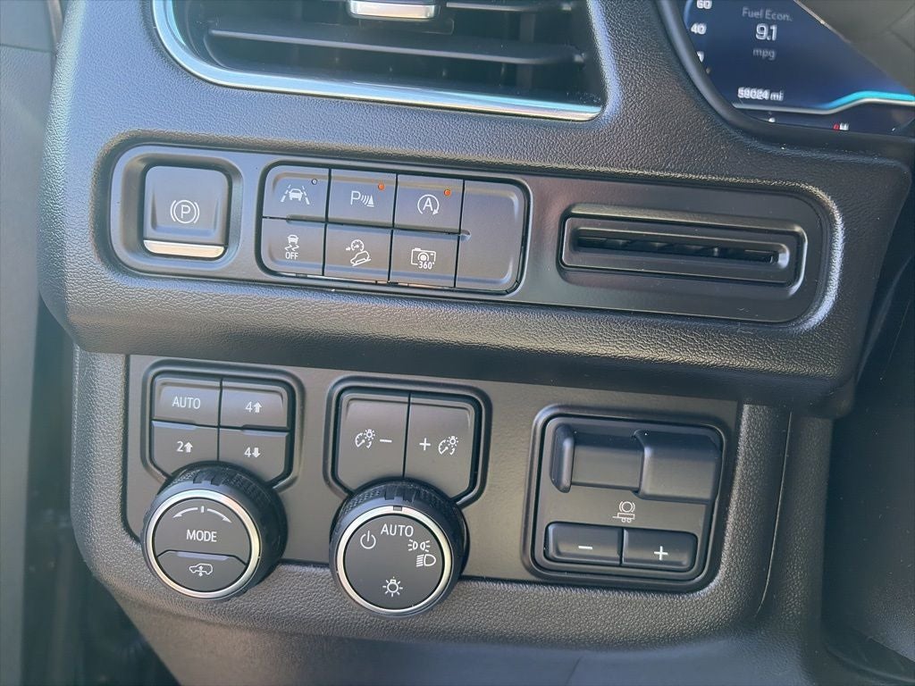 2024 Chevrolet Tahoe Z71 NEW BFG AT TIRES LUXURY PACKAGE, PANO ROOF, 2ND RO