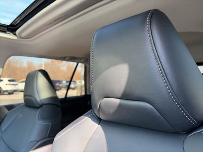 2021 Toyota RAV4 XLE Premium 1-OWNER