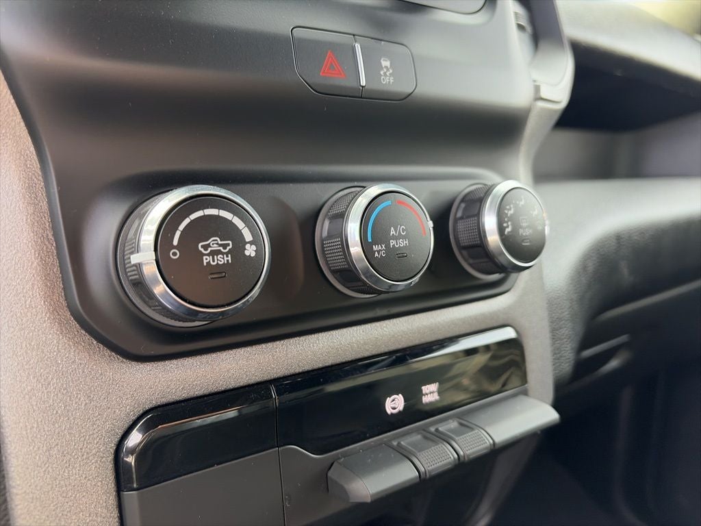 2024 RAM 3500 Tradesman CLEAN 1 OWNER CARFAX