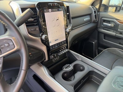 2024 RAM 3500 Laramie 1-OWNER CLEAN CARFAX