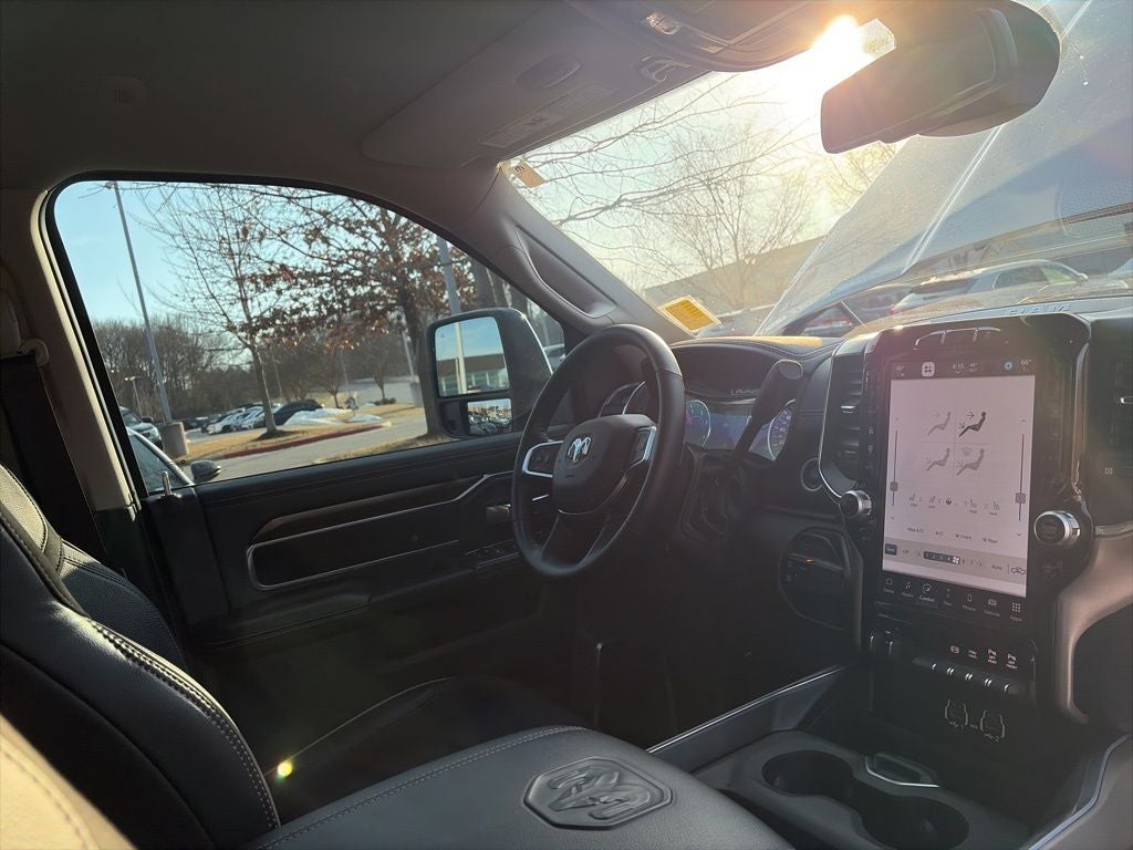 2024 RAM 3500 Laramie 1-OWNER CLEAN CARFAX