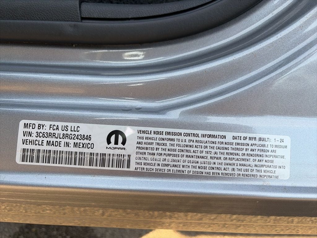 2024 RAM 3500 Laramie 1-OWNER CLEAN CARFAX