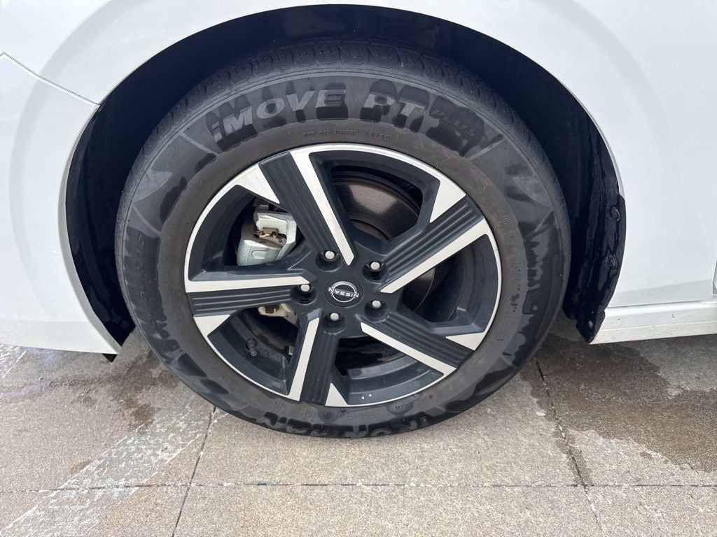 2024 Nissan Sentra SV APPLE CAR PLAY!! CLENA 1 OWNER CARFAX