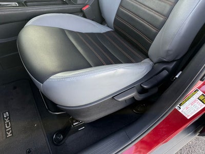 2021 Nissan Kicks SR CLEAN CAFAX PREMIUM PACKAGE