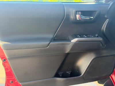2022 Toyota Tacoma TRD Off-Road V6