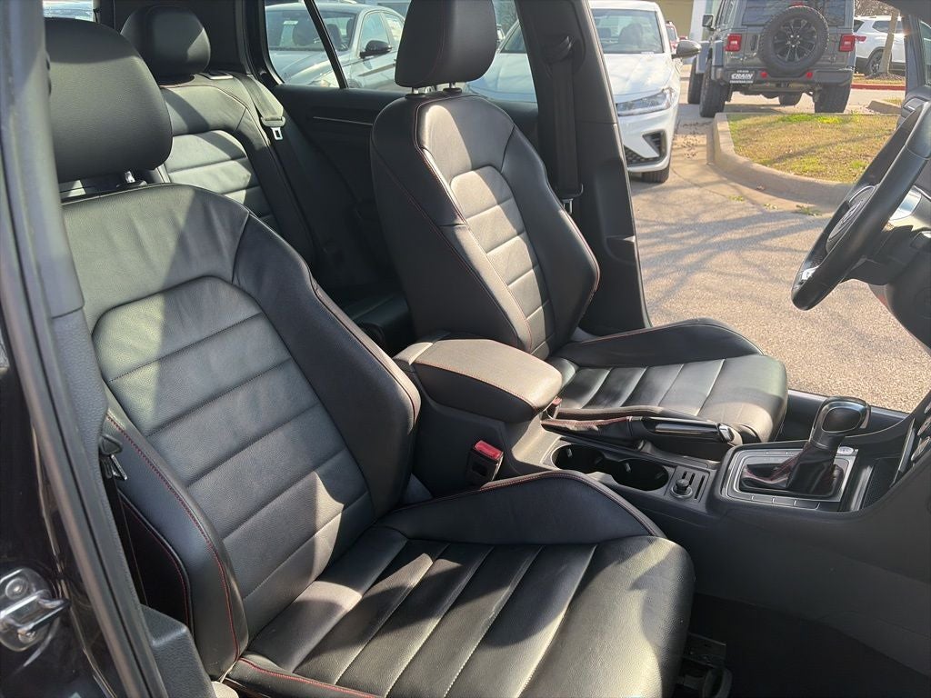 2016 Volkswagen Golf GTI SE w/Performance Package