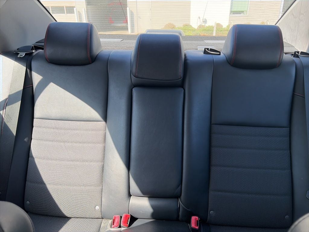 2017 Toyota Camry SE CLEAN CARFAX AND GOOD SVC RECORDS