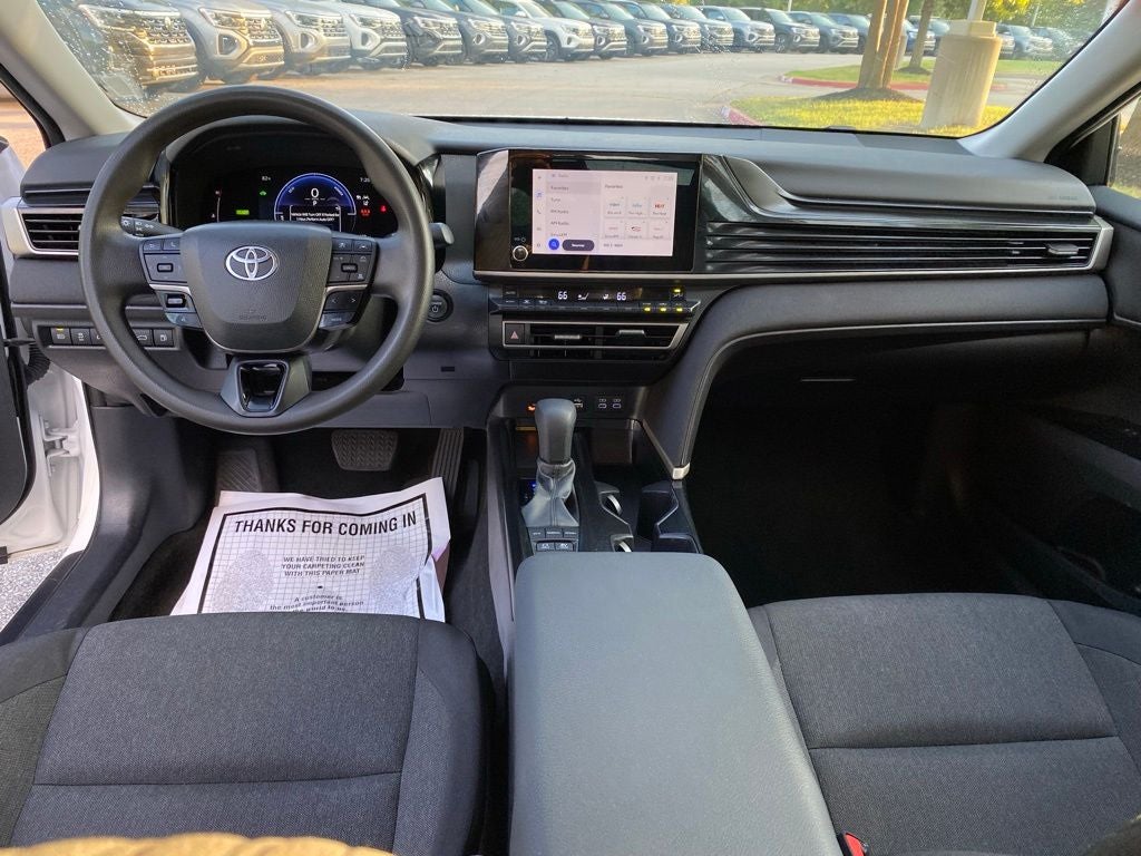 2025 Toyota Camry LE
