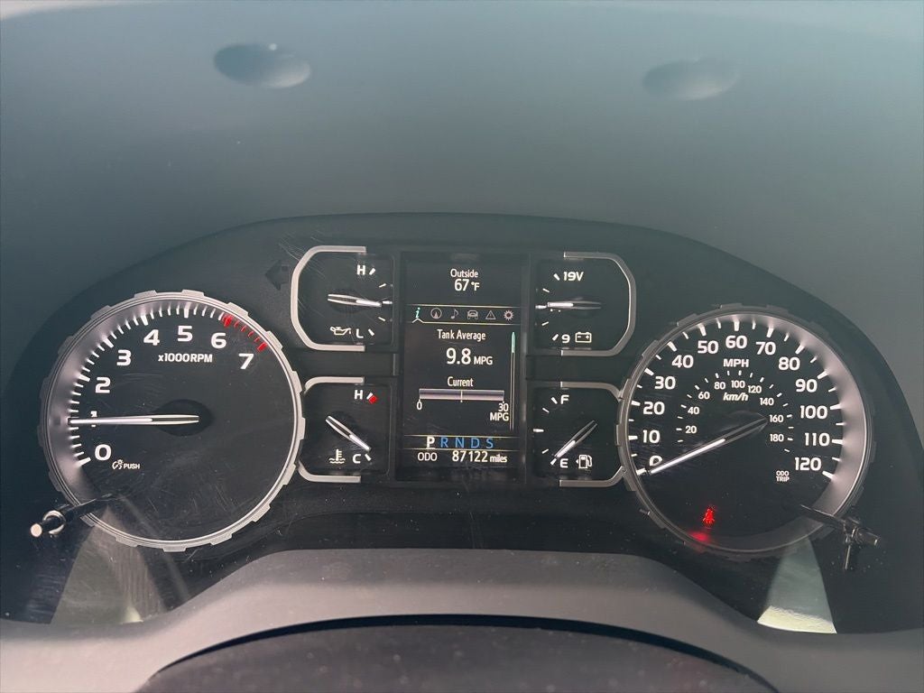 2018 Toyota Tundra SR5 5.7L V8 CLEAN CARFAX, BFGoodrich A/T Tires