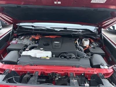 2024 Toyota Sequoia SR5