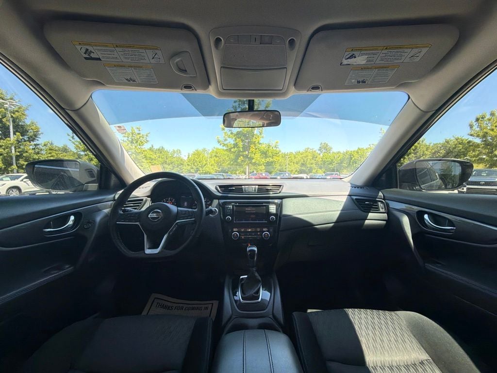 2018 Nissan Rogue SV CLEAN CARFAX LOW MILES