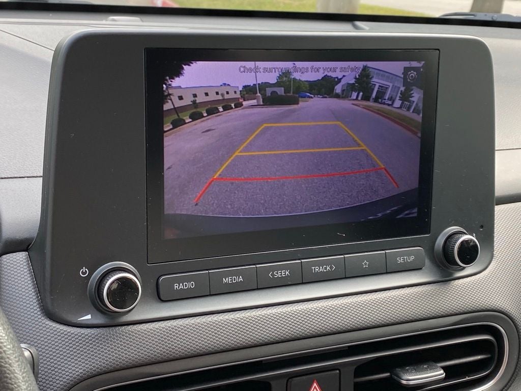 2022 Hyundai KONA SEL