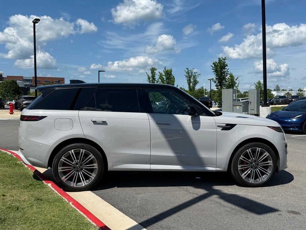 2025 Land Rover Range Rover Sport Plug-in Hybrid Dynamic SE
