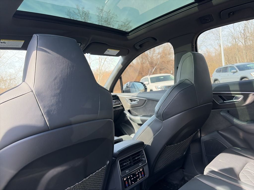 2022 Audi SQ7 V8 TURBO Premium Plus quattro