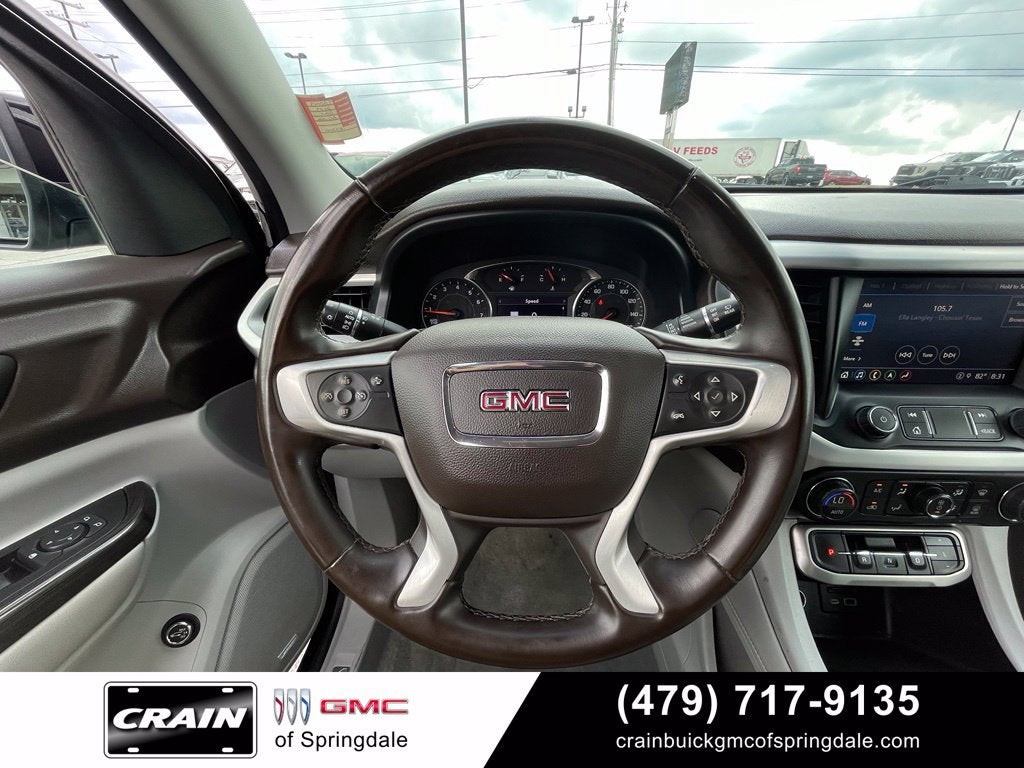 2023 GMC Acadia SLT