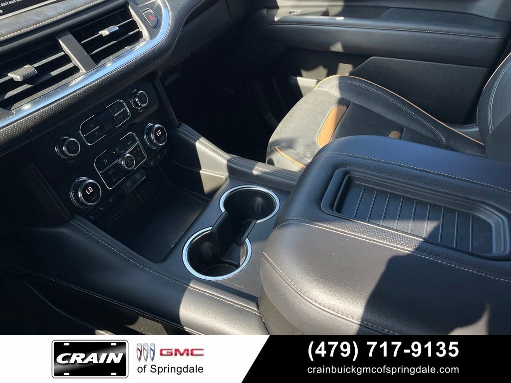 2022 GMC Yukon XL AT4