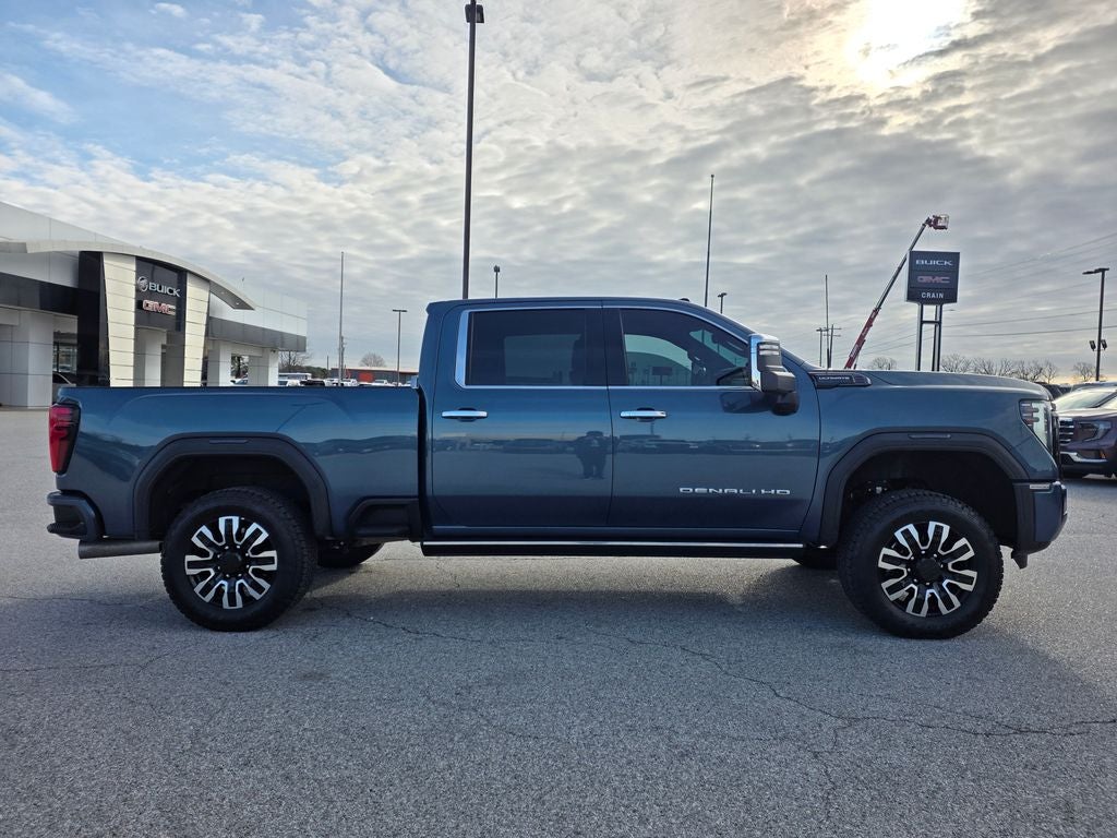 2025 GMC Sierra 2500HD Denali Ultimate