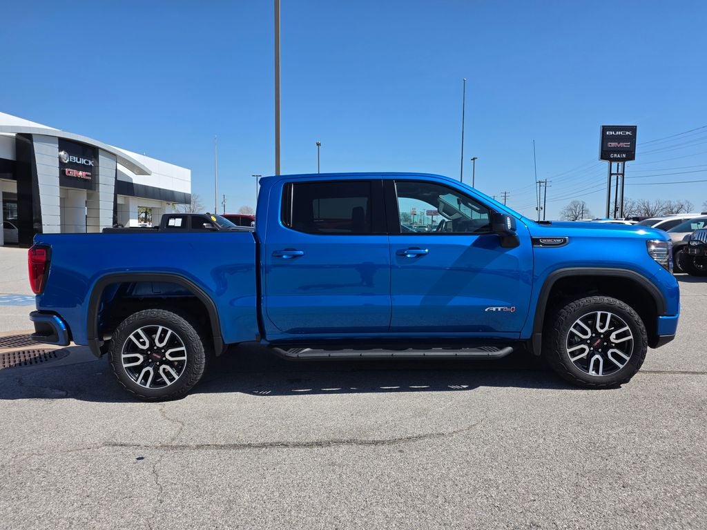 2022 GMC Sierra 1500 AT4