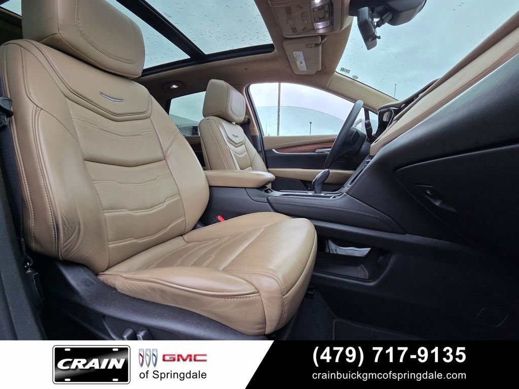2018 Cadillac XT5 Platinum