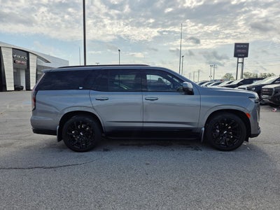 2022 Cadillac Escalade Sport