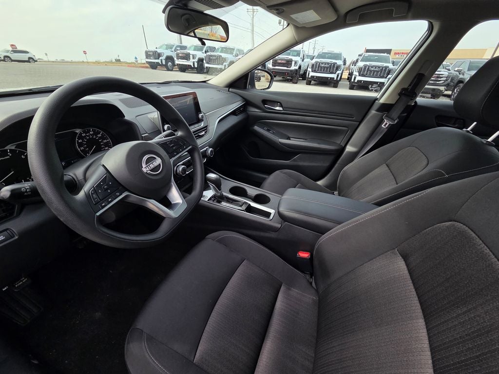 2025 Nissan Altima 2.5 SV