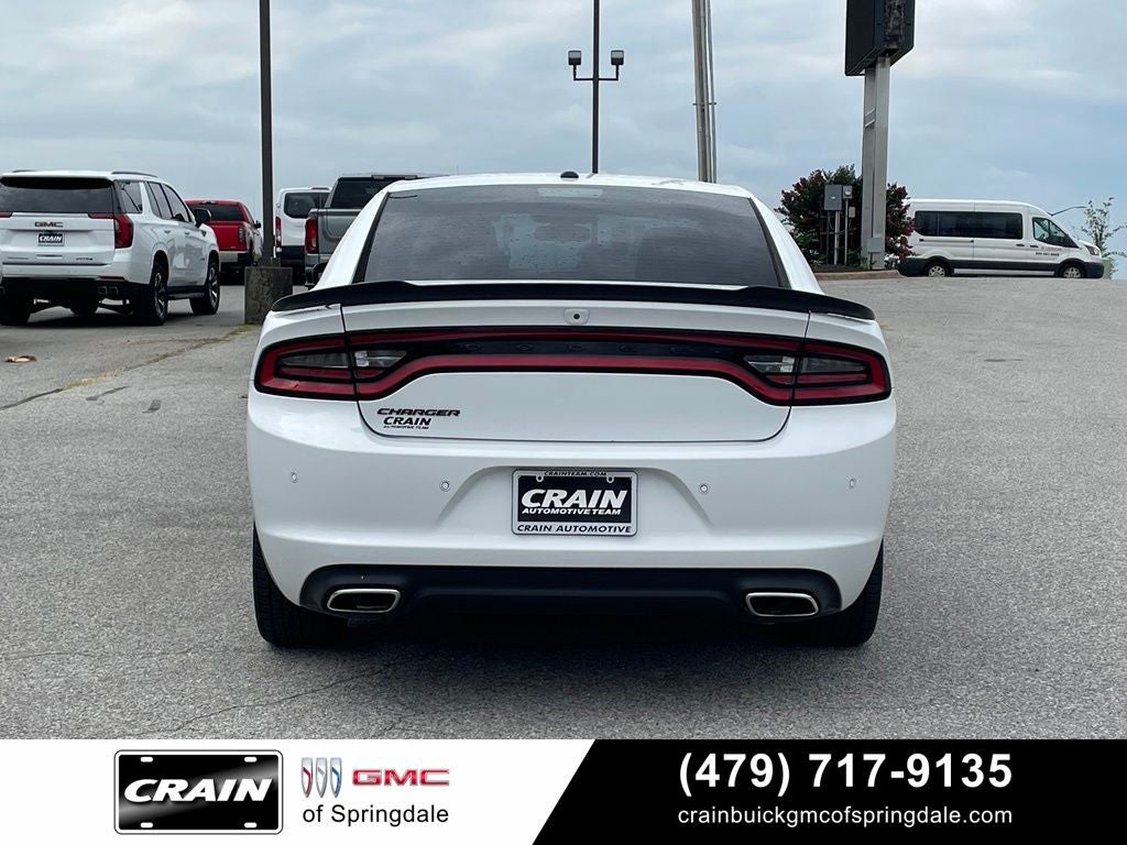 2021 Dodge Charger SXT BLACKTOP