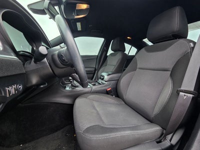 2017 Dodge Charger SE