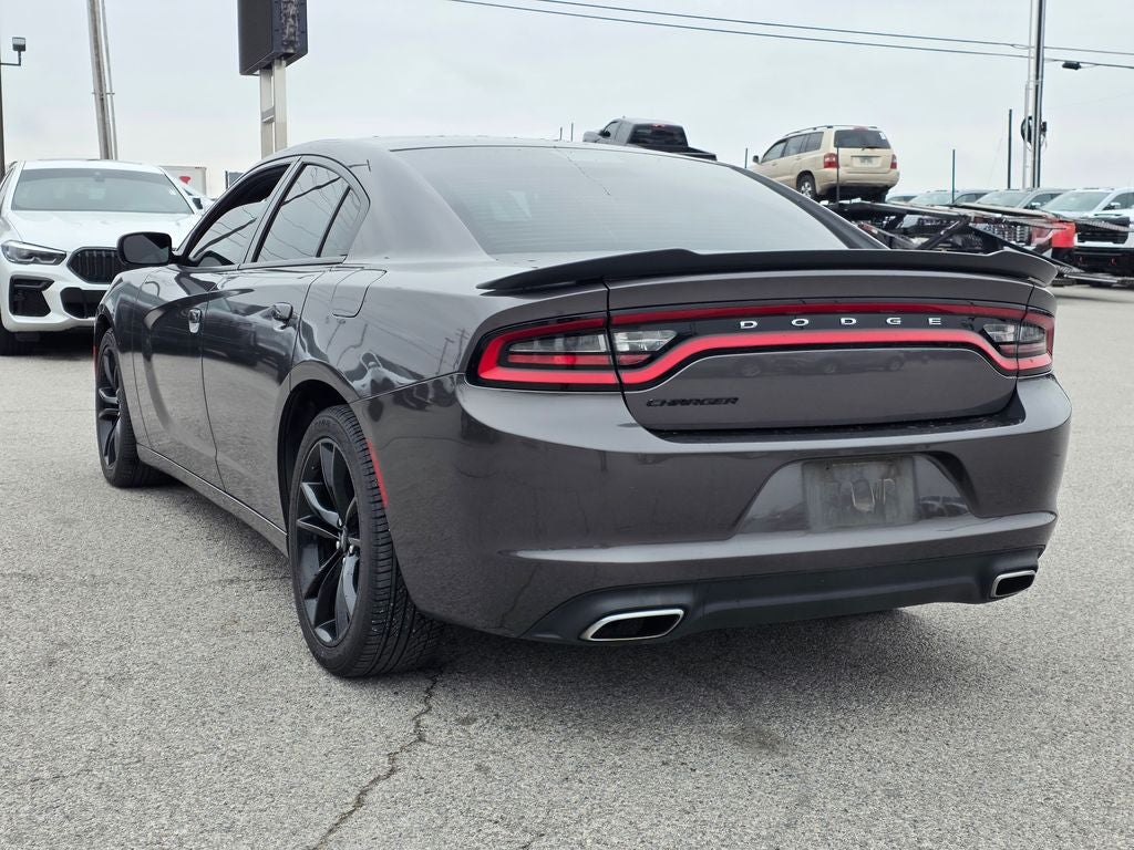 2017 Dodge Charger SE