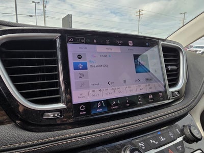 2022 Chrysler Pacifica Limited