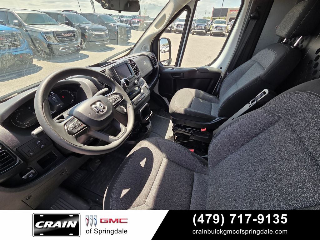 2025 RAM ProMaster 2500 Base 136 WB