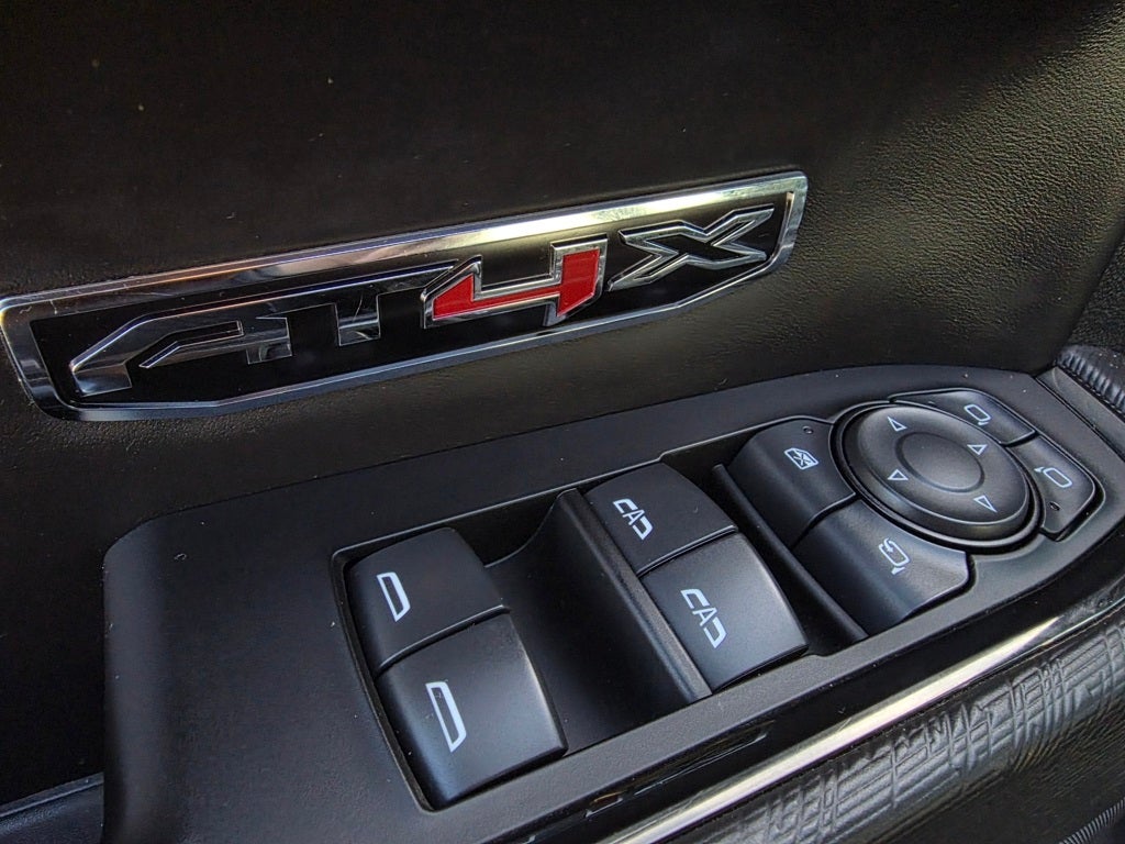 2023 GMC Sierra 1500 AT4X