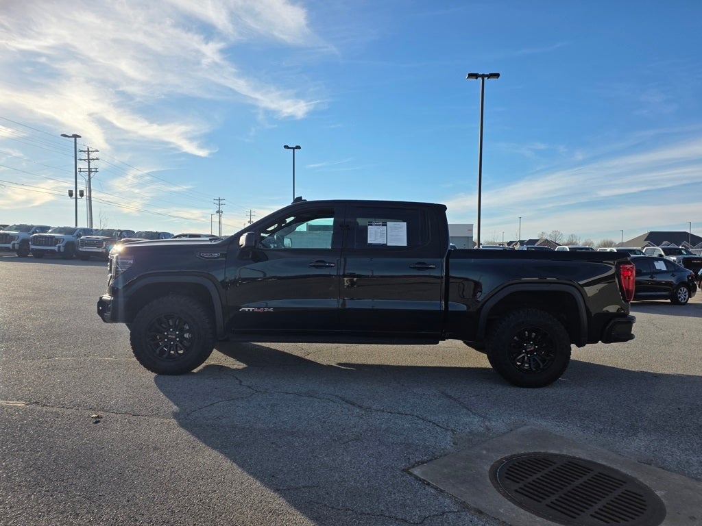 2023 GMC Sierra 1500 AT4X